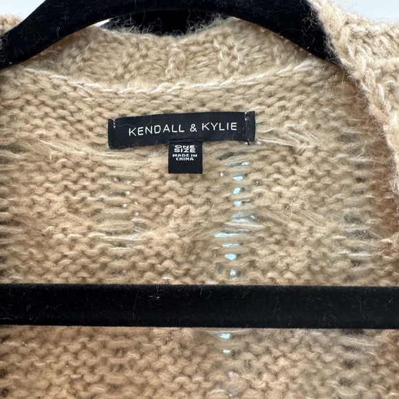 Cozy Cable Knit Cardigan Sweater - Tan - Picture 2 of 2